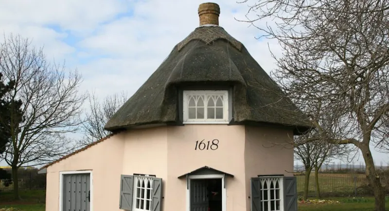 Canvey Island Dutch Cottage Museum